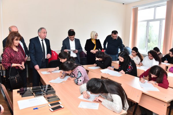 Sumqayıt Dövlət Universitetində  imtahanların gedişatı yoxlanıldı- FOTOLAR