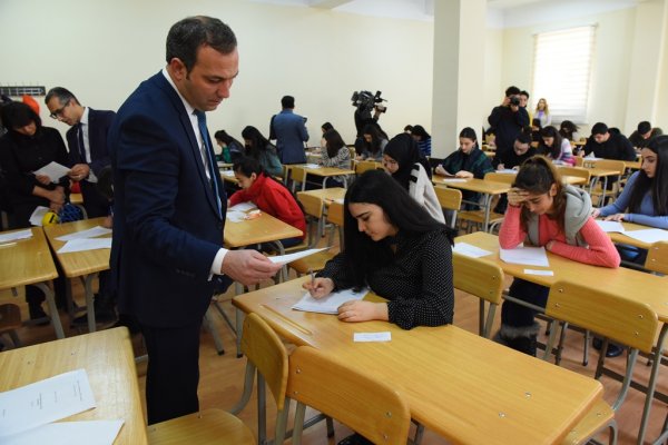 ADU-da mediatur təşkil olunub - FOTOLAR