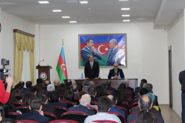     “20 Yanvar tariximizin qəhrəmanlıq səhifəsidir” mövzusunda anım tədbiri keçirilib - FOTO