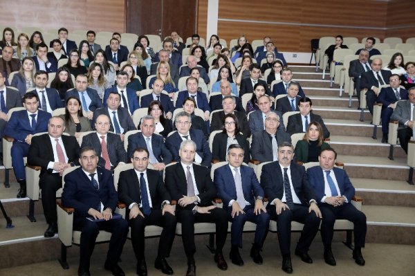 Nazirlikdə anım tədbiri - FOTOLAR