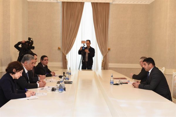 Azad Rəhimov vətəndaşlarla görüşdü - FOTO