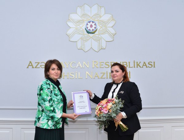Sumqayıtın bu məktəblərinə "Avropa məktəbi" statusu verildi - FOTOLAR