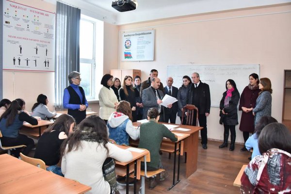 Sumqayıtda monitorinq: imtahanların gedişi yoxlanıldı - FOTOLAR