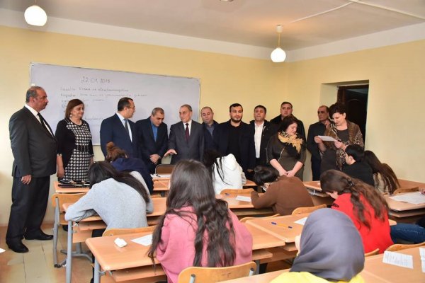 Sumqayıtda monitorinq: imtahanların gedişi yoxlanıldı - FOTOLAR