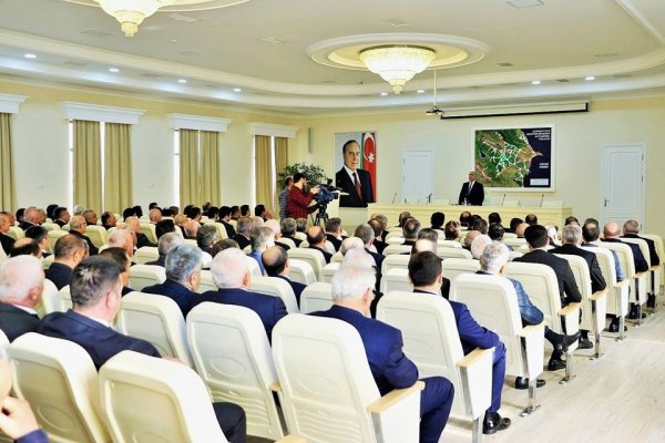 Ötən il 33 körpü tikilib, 600 kəndi birləşdirən yol çəkilib - FOTO
