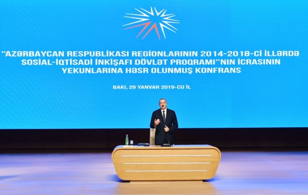 Prezident 4 ilin yekunlarına həsr olunan konfrans keçirib - YENİLƏNİB (FOTOLAR)