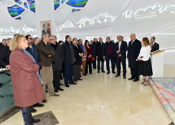 Səfirlər və beynəlxalq təşkilatların nümayəndələri Sumqayıtda -YENİLƏNİB ( FOTO + VİDEO)