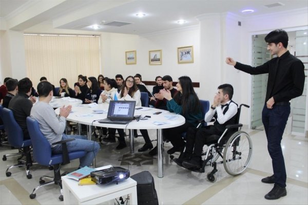 Sumqayıtda “Mənəvi dəyərlərə bağlı gənclik” layihəsinin birinci mərhələsinə yekun vurulub