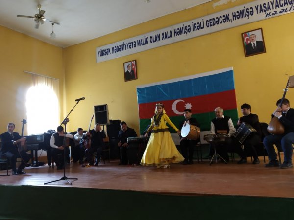Sumqayıt Regional Mədəniyyət idarəsinin tabe müəssisələrində silsilə tədbirlər keçirilib - FOTOLAR Sumqayıt Regional Mədəniyyət idarəsinin tabe müəssisələrində silsilə tədbirlər keçirilib - FOTOLAR