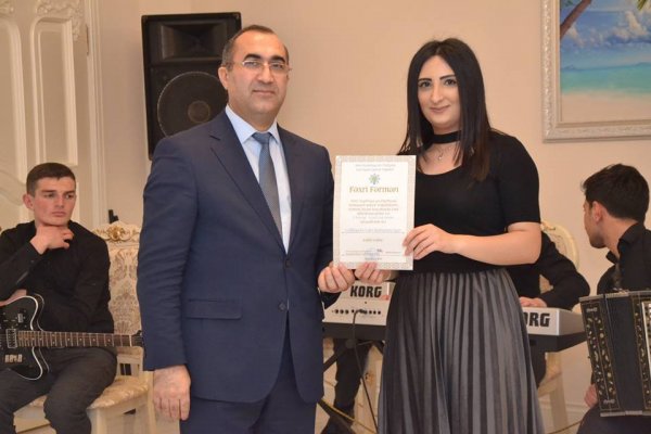 Ramiz Hüseynov gəncləri təltif etdi - FOTOLAR