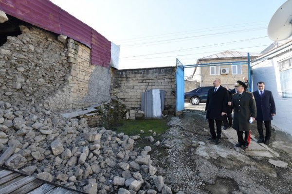Prezidentin Şamaxıda sakinlərlə səmimi FOTOLARI