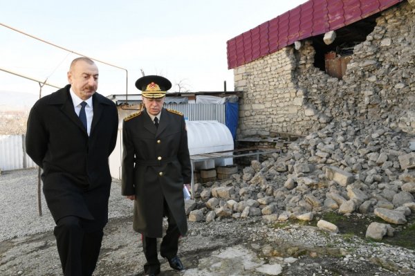 Prezidentin Şamaxıda sakinlərlə səmimi FOTOLARI