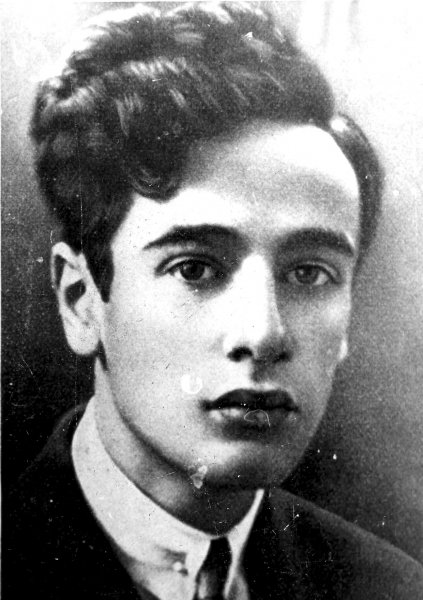 Azərbaycanda elmin populyarlaşması Lev Landau nümunəsində Azərbaycanda elmin populyarlaşması Lev Landau nümunəsində