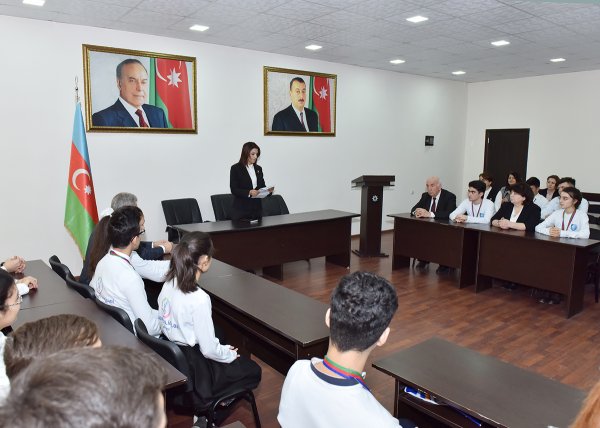 Sumqayıtın bu şagirdləri “Sabahın alimləri”dir - FOTOLAR