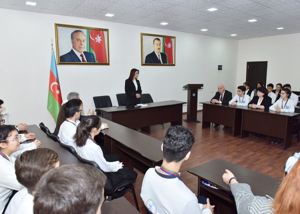 Sumqayıtın bu şagirdləri “Sabahın alimləri”dir - FOTOLAR