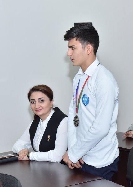 Sumqayıtın bu şagirdləri “Sabahın alimləri”dir - FOTOLAR
