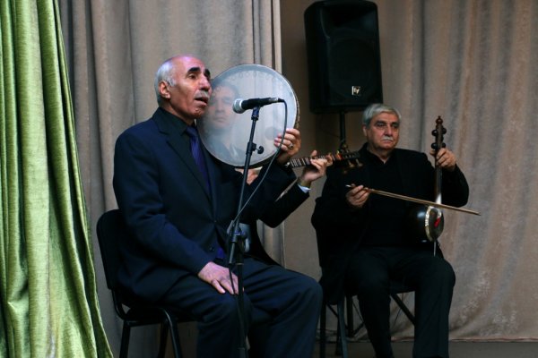Sumqayıtda Xocalı soyqırımının 27-ci ildönümü ilə əlaqədar silsilə tədbirlər keçirilib - FOTOLAR
