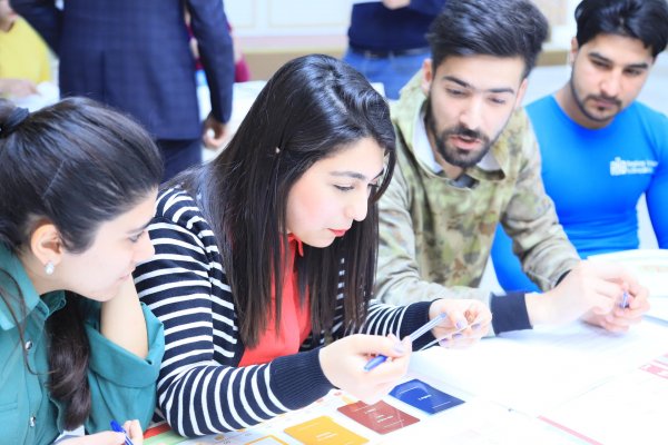 RİİB regionlarda maliyyə savadlılığının artırılması ilə bağlı təlimlər keçirir (FOTO)