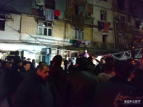 Məcburi köçkünlərin yataqxanasında yanğın: ölənlər və yaralılar var -FOTO