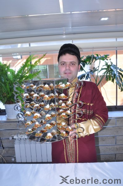 Sumqayıtda “Azərbaycan mətbəxi Qacarlar dövrünün bərpa edilmiş xörəkləri” kitabının təqdimatı - FOTOLAR