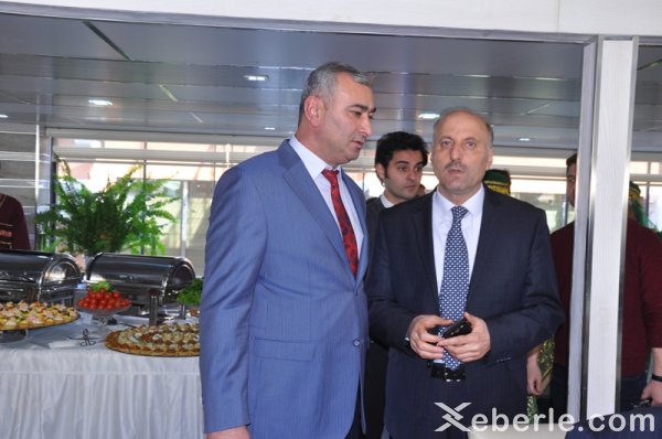 Sumqayıtda “Azərbaycan mətbəxi Qacarlar dövrünün bərpa edilmiş xörəkləri” kitabının təqdimatı - FOTOLAR