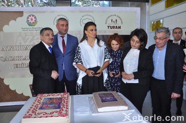 Sumqayıtda “Azərbaycan mətbəxi Qacarlar dövrünün bərpa edilmiş xörəkləri” kitabının təqdimatı - FOTOLAR