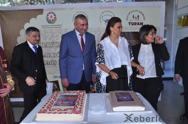 Sumqayıtda “Azərbaycan mətbəxi Qacarlar dövrünün bərpa edilmiş xörəkləri” kitabının təqdimatı - FOTOLAR