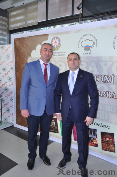 Sumqayıtda “Azərbaycan mətbəxi Qacarlar dövrünün bərpa edilmiş xörəkləri” kitabının təqdimatı - FOTOLAR