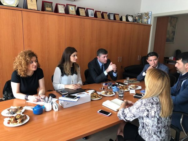   Açıq məkandakı reklamlara baxış sayını müəyyənləşdirən texnologiya tətbiq edilə bilər - FOTO