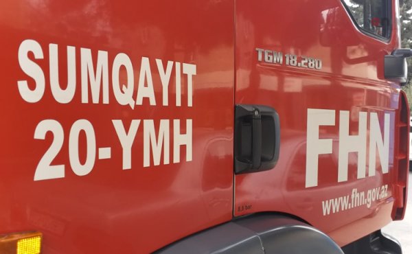 Sumqayıtda kafedə yanğın olub - FOTO
