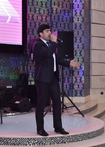 Zakir Fərəcov Sumqayıt qadınlarını təbrik etdi, fəxri fərmanlar verdi – FOTOLAR