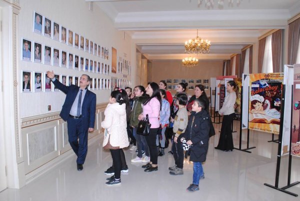 Sumqayıtda “Milli Teatr Günü” qeyd olunub - FOTOLAR Sumqayıtda “Milli Teatr Günü” qeyd olunub - FOTOLAR