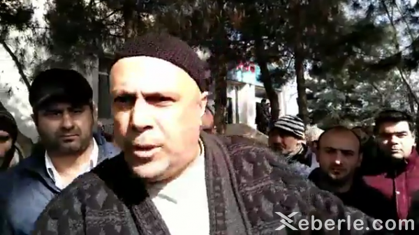 Sumqayıtda taksi sürücülərindən "Maxim"ə etiraz -FOTO Sumqayıtda taksi sürücülərindən "Maxim"ə etiraz -FOTO