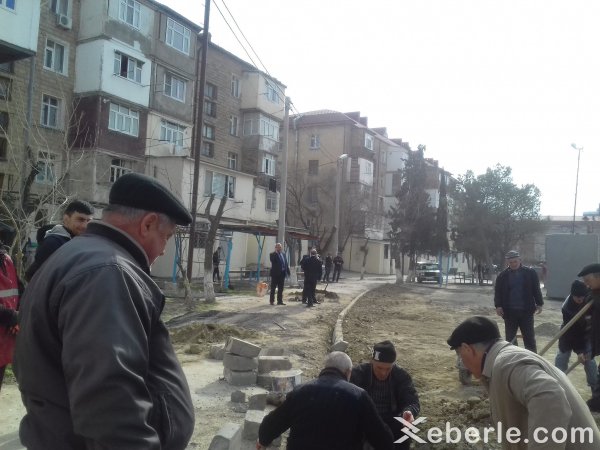 Sumqayıtın bu yaşayış massivlərinin sakinlərinə bayram hədiyyəsi: Novruz bayramı günlərində... - FOTOLAR Sumqayıtın bu yaşayış massivlərinin sakinlərinə bayram hədiyyəsi: Novruz bayramı günlərində... - FOTOLAR
