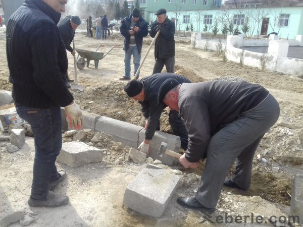 Sumqayıtın bu yaşayış massivlərinin sakinlərinə bayram hədiyyəsi: Novruz bayramı günlərində... - FOTOLAR Sumqayıtın bu yaşayış massivlərinin sakinlərinə bayram hədiyyəsi: Novruz bayramı günlərində... - FOTOLAR