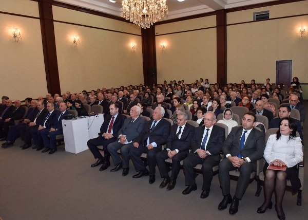 Sumqayıtda Azərbaycanın ilk qadın metallurqunun 100 illiyi qeyd olunub - FOTOLAR