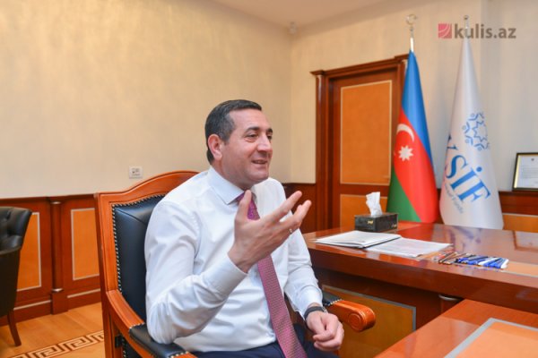 Ömrünün 9 ilini Sumqayıtda yataqxanada keçirən millət vəkili: " Təəssüf ki, heç bir səs çıxmadı... - FOTO Ömrünün 9 ilini Sumqayıtda yataqxanada keçirən millət vəkili: " Təəssüf ki, heç bir səs çıxmadı... - FOTO