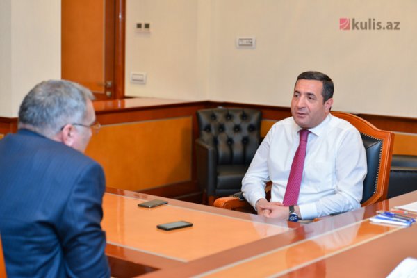 Ömrünün 9 ilini Sumqayıtda yataqxanada keçirən millət vəkili: " Təəssüf ki, heç bir səs çıxmadı... - FOTO Ömrünün 9 ilini Sumqayıtda yataqxanada keçirən millət vəkili: " Təəssüf ki, heç bir səs çıxmadı... - FOTO