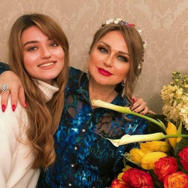 Mələkxanım Əyyubovanın hamıdan gizlətdiyi, özündən gözəl qızı - FOTO