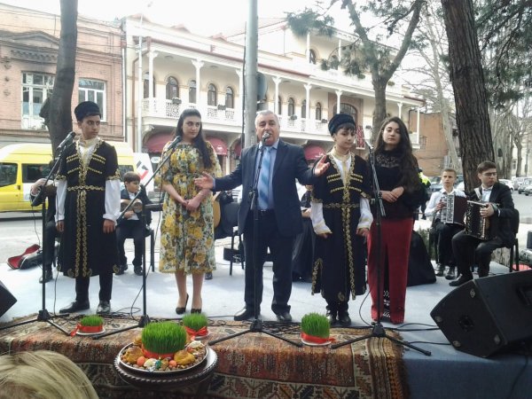 Sumqayıt Regional Mədəniyyət İdarəsinin musiqi kollektivi Gürcüstanda “Novruz” tədbirlərinə qatılıb - FOTOLAR