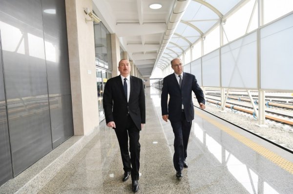 İlham Əliyev “Bakmil” stansiyasında - FOTOLAR