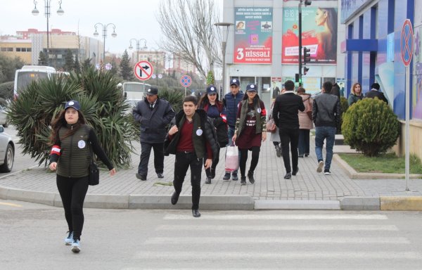 Sumqayıtda “Nəqliyyat Könüllüləri” devizi altında aksiya davam edir - FOTOLAR