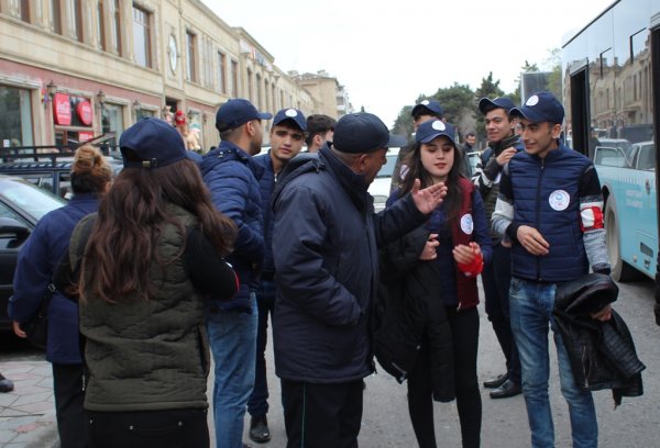 Sumqayıtda “Nəqliyyat Könüllüləri” devizi altında aksiya davam edir - FOTOLAR