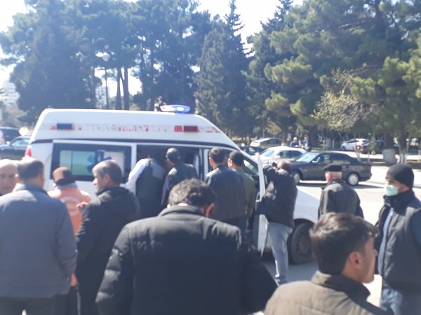 Sumqayıtda qadın sürücülər qəza törətdi: yaralı var - FOTOLAR