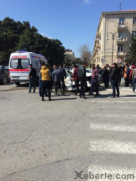 Sumqayıtda qadın sürücülər qəza törətdi: yaralı var - FOTOLAR