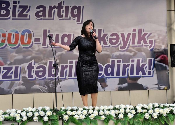 10 milyonuncu sakinə görə Sumqayıt bulvarında konsert oldu – FOTO