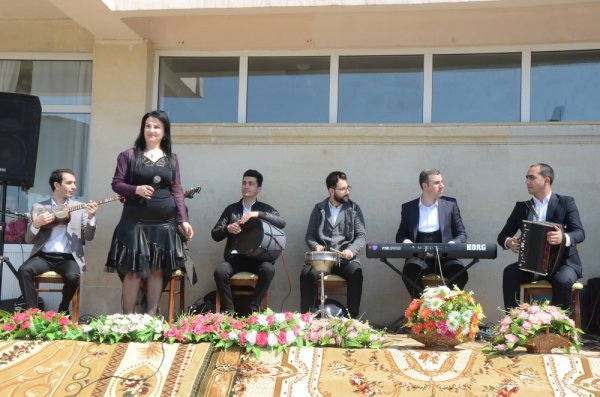 “Biz 10 milyon olduq!” – Qubadlı sakinləri bu sevinci bayram konserti ilə qeyd ediblər