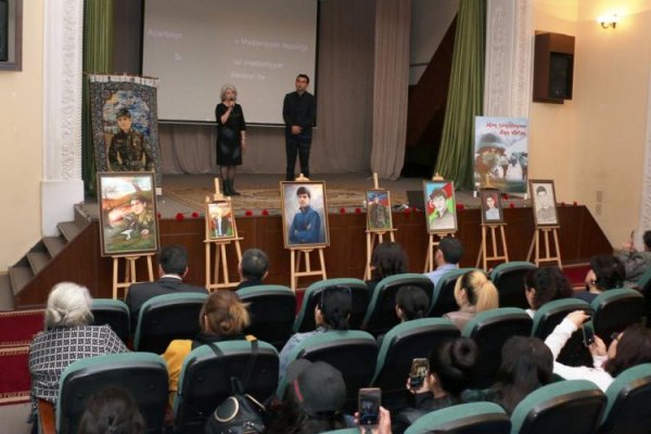 Sumqayıtda aprel şəhidinin xatirəsi anılıb-FOTOLAR