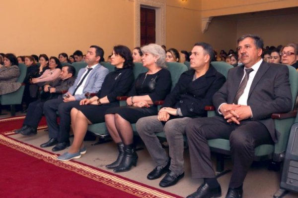 Sumqayıtda aprel şəhidinin xatirəsi anılıb-FOTOLAR