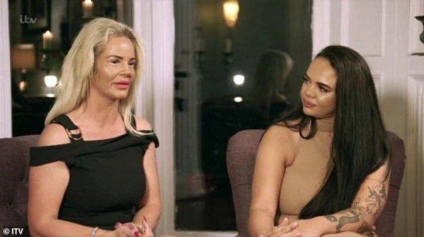 Plastik əməliyyat pulu əldə etmək üçün ana baxın qızını nəyə məcbur edir - FOTOLAR